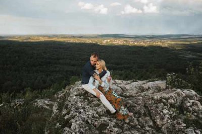 Engagement session - Góra Zborów - Anna Krupka | Destination Wedding Photographer