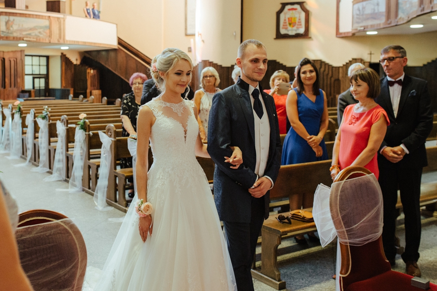 Intimate wedding in Wroclaw | Anna Krupka | Destination Wedding Photographer